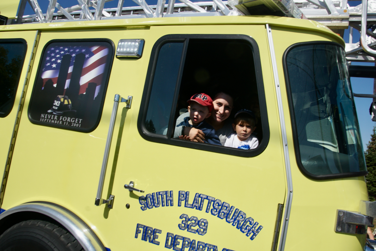 Mark Your Calendars for the APPLEFEST The Peru Gazette